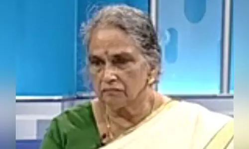 Artist Namboothiris wife Mrinalini passed away