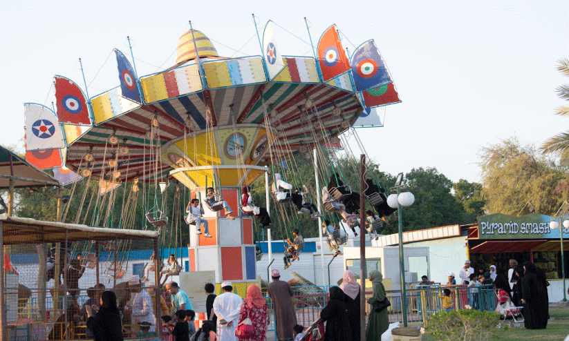 ദേ​ശീ​യ ദി​നാ​ഘോ​ഷ പൊ​തു അ​വ​ധി; വി​നോ​ദ​സ​ഞ്ചാ​ര കേ​ന്ദ്ര​ങ്ങ​ളി​ൽ വ​ൻ തി​ര​ക്ക്