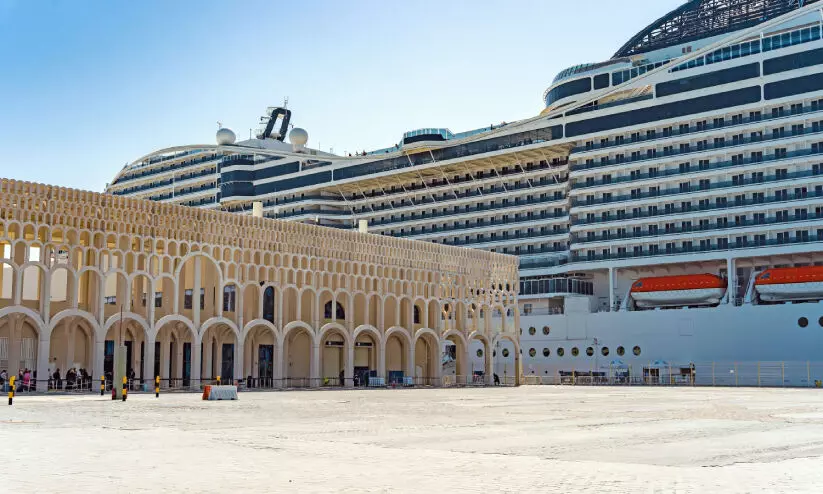 ക്രൂ​സ് സ​ഞ്ചാ​രി​ക​ൾ​ക്കാ​യി മു​വാ​സ​ലാ​ത്തും