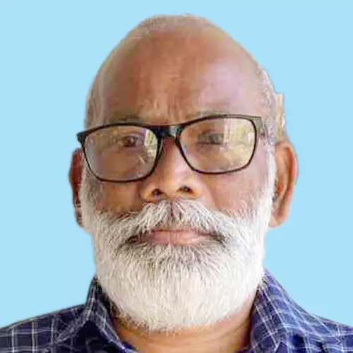 മു​കു​ന്ദ​ൻ