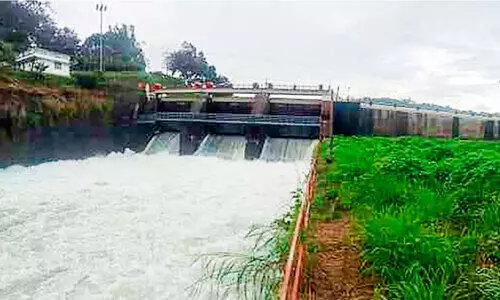 പൊൻമുടി ഡാം തുറന്നു