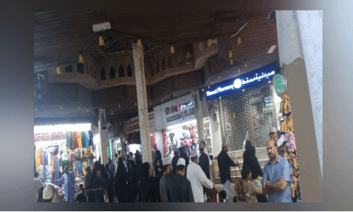 ക​ഴി​ഞ്ഞ ദി​വ​സം മ​ത്ര സൂ​ഖി​ൽ അ​നു​ഭ​വ​പ്പെ​ട്ട തി​ര​ക്ക്​