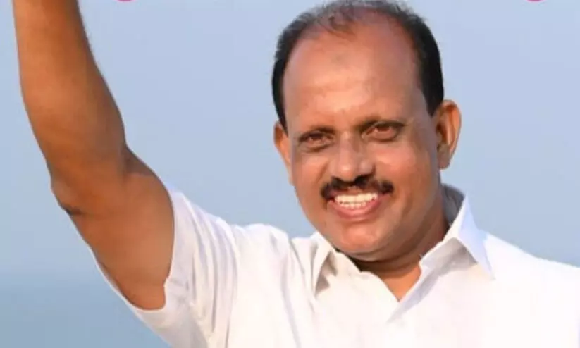 Minister Ahmed Dewar Kovil