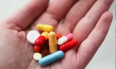 ഇ.എസ്.ഐ ആശുപത്രിയിൽ മരുന്നില്ല; രോഗികൾ വലയുന്നു ഇ.എസ്.ഐ ആശുപത്രിയിൽ മരുന്നില്ല; രോഗികൾ വലയുന്നു