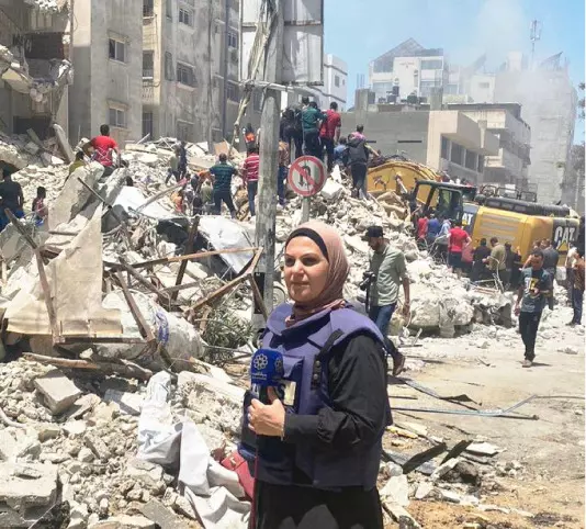 കുവൈത്ത് മാധ്യമപ്രവർത്തക രക്ഷപ്പെട്ടത് തലനാരിഴക്ക് കുവൈത്ത് മാധ്യമപ്രവർത്തക രക്ഷപ്പെട്ടത് തലനാരിഴക്ക്