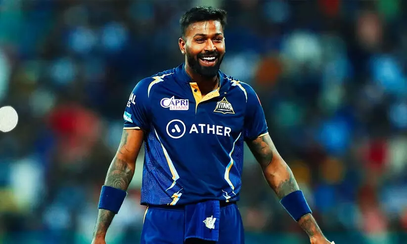 ഹാർദിക് പാണ്ഡ്യ പഴയ തട്ടകത്തിലേക്ക്? ‘മോഹവില’ നൽകാൻ മുംബൈ ഇന്ത്യൻസ് ഹാർദിക് പാണ്ഡ്യ പഴയ തട്ടകത്തിലേക്ക്? ‘മോഹവില’ നൽകാൻ മുംബൈ ഇന്ത്യൻസ്