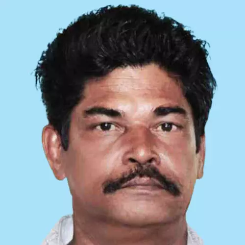 ക​രു​ണാ​ക​ര​ൻ