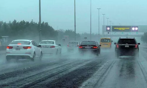 ഇ​നി ത​ണു​പ്പാ​ർ​ന്ന പ​ക​ലി​ര​വു​ക​ൾ...