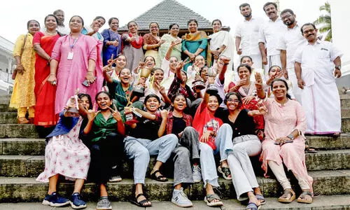 ജി​ല്ല സ്കൂ​ൾ ക​ലോ​ത്സ​വം: കപ്പെടുത്ത്​ എറണാകുളം