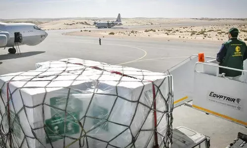 ഫ​ല​സ്തീ​നി​ലേ​ക്ക്​ കൂ​ടു​ത​ൽ സ​ഹാ​യ​വു​മാ​യി സൗ​ദി;  നാ​ല്​​ ദു​രി​താ​ശ്വാ​സ വി​മാ​ന​ങ്ങ​ൾ കൂ​ടി​യെ​ത്തി