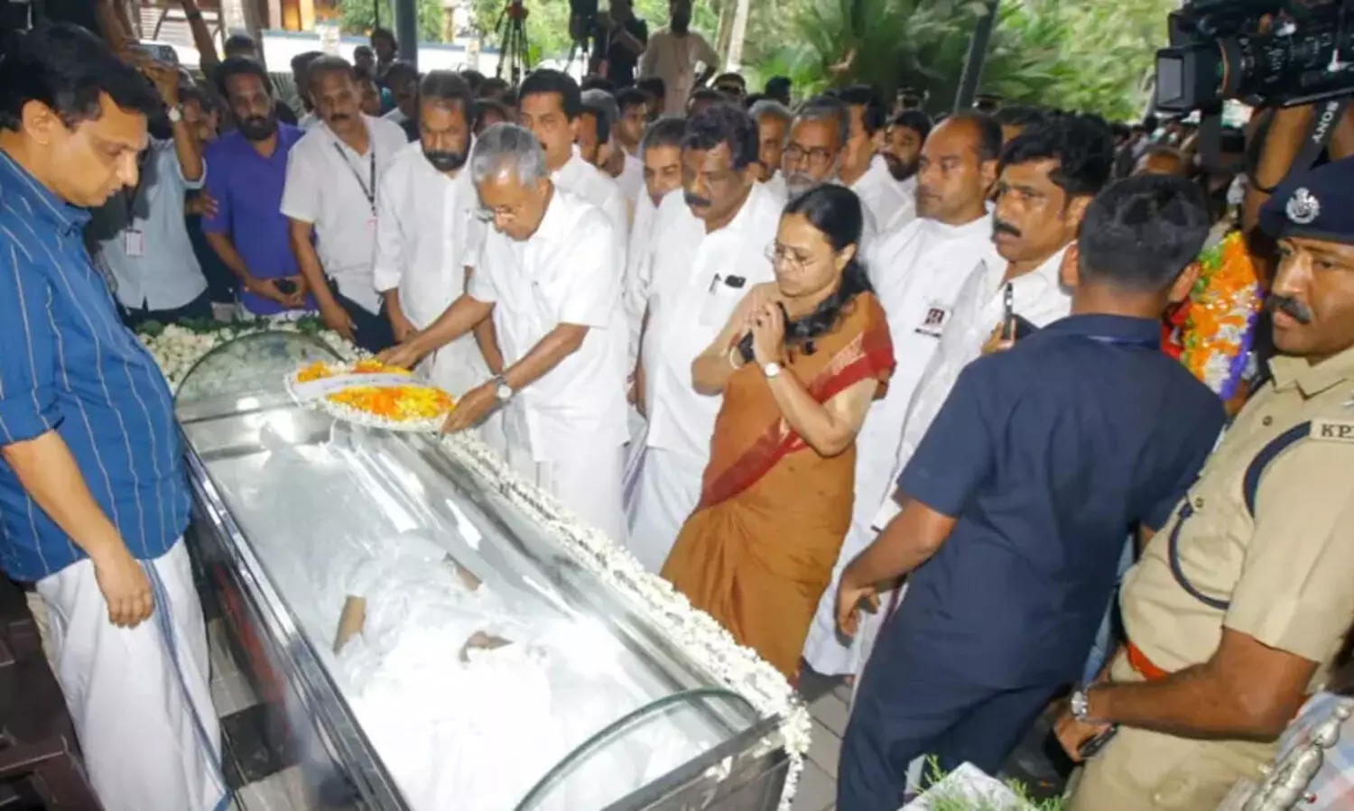 Cusat Campus Tragedy A final tribute to Sarah The Chief Minister and other ministers came