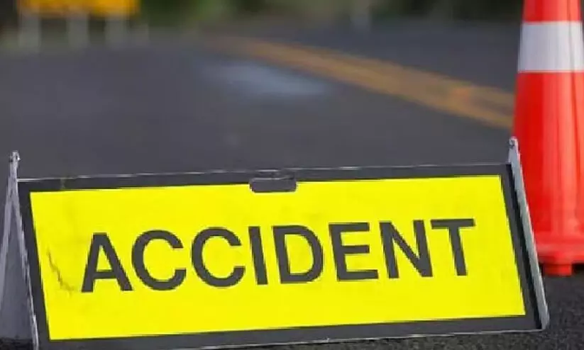 ബൈക്ക് മറിഞ്ഞ് വിദ്യാർഥി മരിച്ചു ബൈക്ക് മറിഞ്ഞ് വിദ്യാർഥി മരിച്ചു