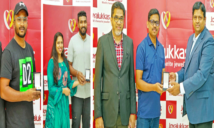 ‘ജോ​​​യ്​​​​ഫു​​​ൾ ഈ​​​ദ്​’ സ്വ​ർ​ണ നാ​ണ​യ​ങ്ങ​ൾ വി​ത​ര​ണം ചെ​യ്തു