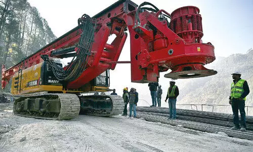 സിൽക്യാര തുരങ്ക അപകടം; വഴിമുട്ടി കുഴൽപാത