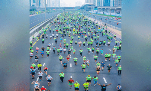 ഓ​ടാ​നാ​യ്​ ആ​ളൊ​ഴു​കും; ദു​ബൈ റ​ൺ ഇ​ന്ന്​