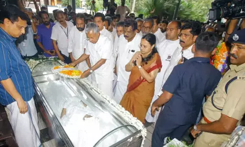 Cusat Campus Tragedy A final tribute to Sarah The Chief Minister and other ministers came