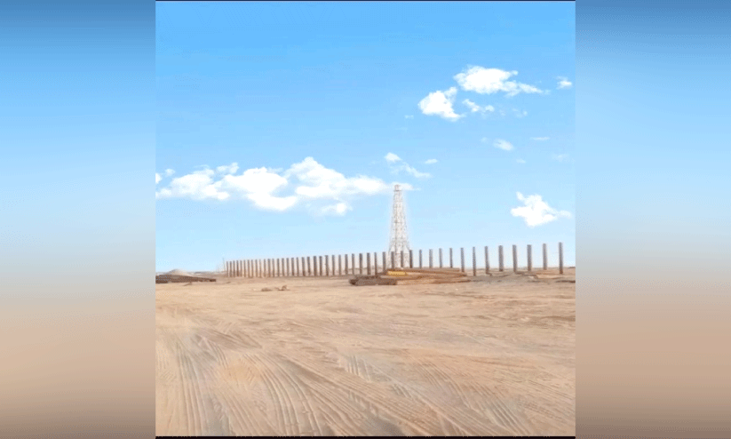 റാസൽ ഹദ്ദിലെ മരത്തൂണുകൾ ബീച്ച് സംരക്ഷിക്കാൻ -പരിസ്ഥിതി അതോറിറ്റി റാസൽ ഹദ്ദിലെ മരത്തൂണുകൾ ബീച്ച് സംരക്ഷിക്കാൻ -പരിസ്ഥിതി അതോറിറ്റി