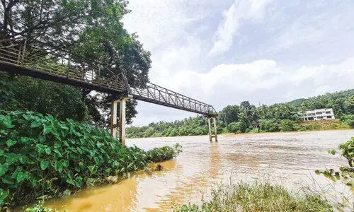 നവകേരള സദസ്സ്; മുഖ്യമന്ത്രിയുടെ ഇടപെടൽ കാത്ത് മൂർക്കനാട് സ്കൂൾ കടവ് നടപ്പാലം നവകേരള സദസ്സ്; മുഖ്യമന്ത്രിയുടെ ഇടപെടൽ കാത്ത് മൂർക്കനാട് സ്കൂൾ കടവ് നടപ്പാലം