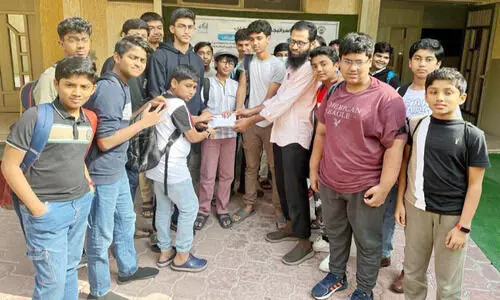 ഫ​ല​സ്തീ​ൻ ജ​ന​ത​ക്ക് സ​ഹാ​യ​ഹ​സ്ത​വു​മാ​യി മ​ദ്റ​സ വി​ദ്യാ​ർ​ഥി​ക​ൾ