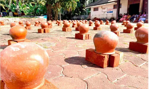 ചക്കുളത്തുകാവില്‍ കാര്‍ത്തിക പൊങ്കാല