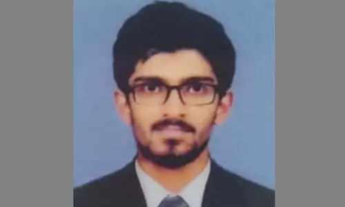 പിക്കപ്പ് വാനിന് പിന്നിൽ ബൈക്കിടിച്ച് യുവാവ് മരിച്ചു