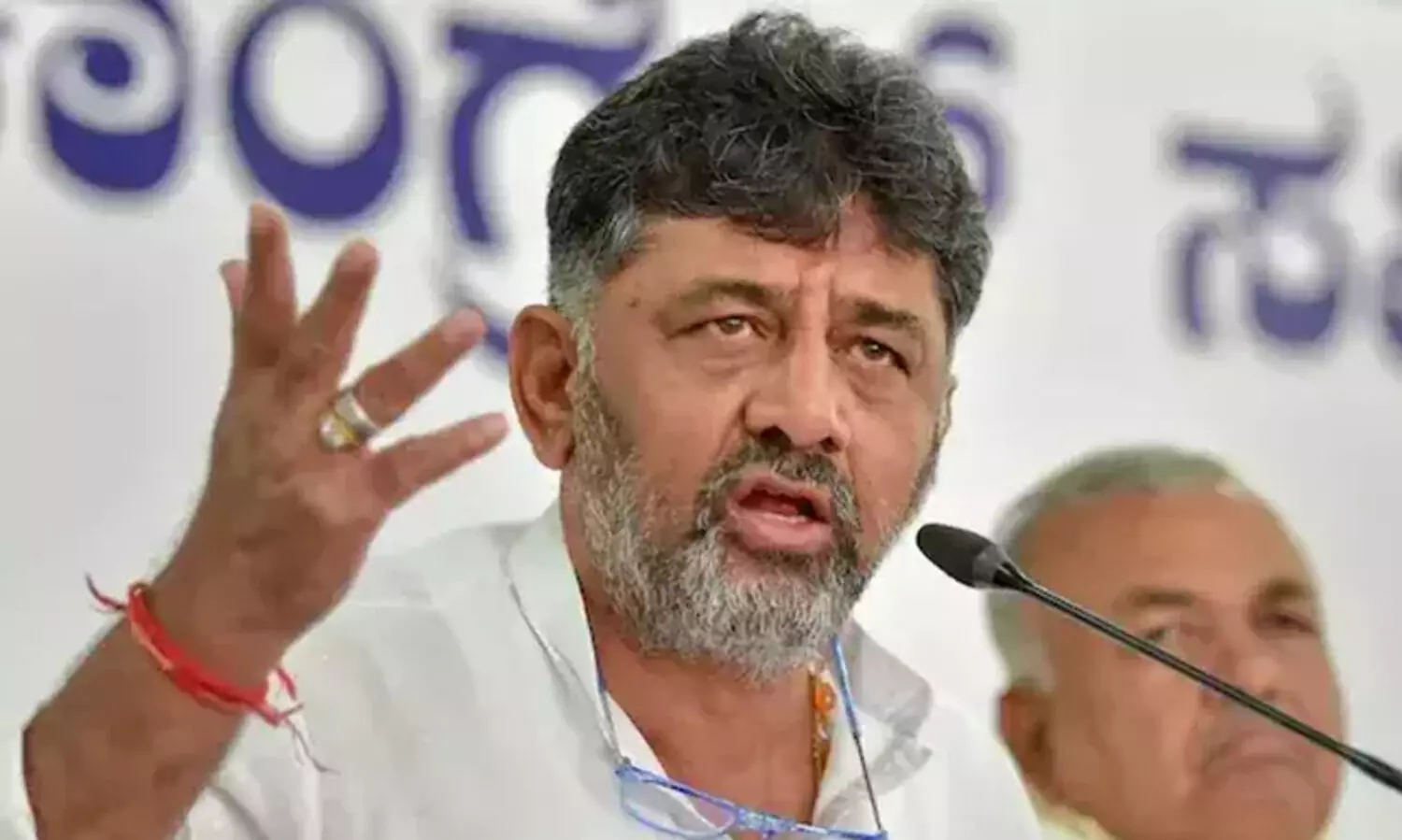 ഡി.കെ ശിവകുമാർ