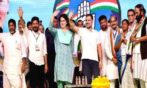 Rahil Ganghi and Priyanka Gandhi