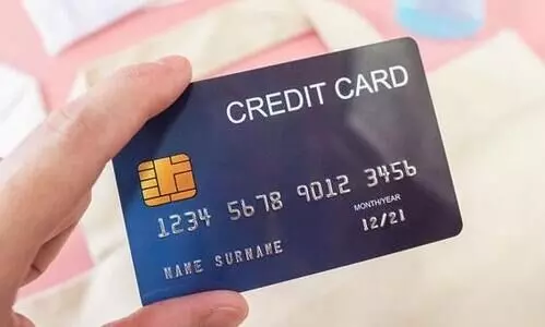 ക്രെഡിറ്റ് പരിധിയേക്കാൾ കൂടുതൽ തുക തട്ടിപ്പിലൂടെ നഷ്ടപ്പെട്ടു, ബാങ്ക് നഷ്ടപരിഹാരം നൽകണം