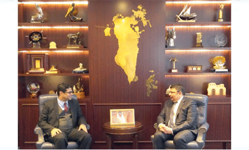 ഇ​ന്ത്യ​ൻ അം​ബാ​സ​ഡ​ർ ​വൈ​ദ്യു​തി-​ജ​ല​കാ​ര്യ മ​ന്ത്രി​യു​മാ​യി കൂ​ടി​ക്കാ​ഴ്ച ന​ട​ത്തി