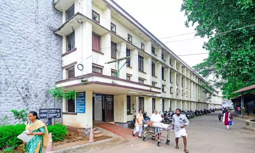 ജി​ല്ല ജ​ന​റ​ൽ ആ​​ശു​പ​ത്രി