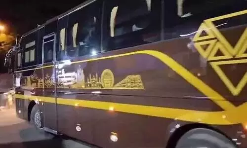 നവകേരള ബസ്