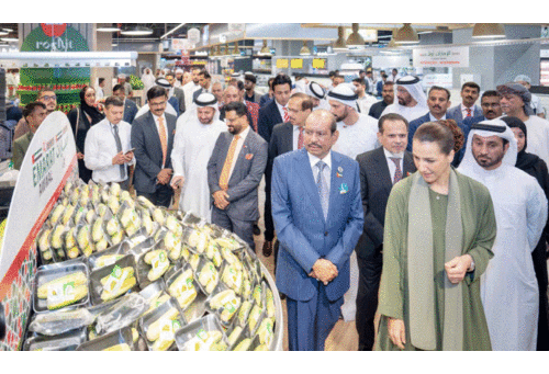 പ്രാ​ദേ​ശി​ക ഉ​ൽ​പ​ന്ന​ങ്ങ​ൾ പ്രോ​ത്സാ​ഹി​പ്പി​ക്കാ​ൻ സം​രം​ഭ​വു​മാ​യി ലു​ലു