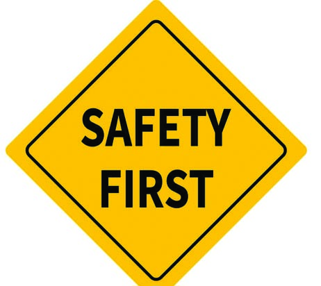 പൊ​തു​പ​രി​പാ​ടി​ക​ളി​ൽ സു​ര​ക്ഷാ​മാ​ന​ദ​ണ്ഡ​ങ്ങ​ൾ നി​ർ​ബ​ന്ധ​മാ​ക്ക​ണം -ന​വ​യു​ഗം