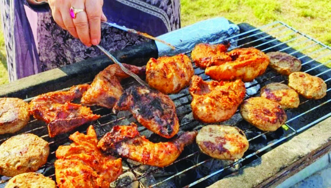 ഹ​വ​ല്ലി ബീ​ച്ചി​ൽ ബാ​ർ​ബി​ക്യൂ അ​നു​മ​തി ആ​യി​ട്ടി​ല്ല