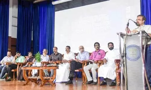 ഹൈസ്‌കൂൾതലം മുതൽ സ്റ്റാർട്ടപ്പുകൾ തുടങ്ങണം –വിദ്യാഭ്യാസ കോൺക്ലേവ്