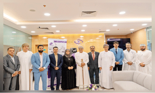 നൂതന ചികിത്സക്കായി ‘വിസുമാക്സ് 800’മായി അപെക്സ് സ്പെഷ്യലൈസ്ഡ് ഐ സെന്റർ നൂതന ചികിത്സക്കായി ‘വിസുമാക്സ് 800’മായി അപെക്സ് സ്പെഷ്യലൈസ്ഡ് ഐ സെന്റർ