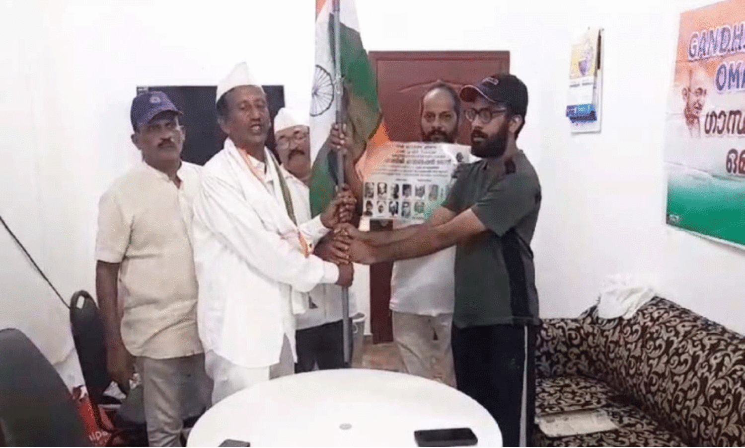 ഗാ​ന്ധി​ജി ഫൗ​ണ്ടേ​ഷ​ൻ ഓ​ൾ ഇ​ന്ത്യ മ​തേ​ത​ര കൂ​ട്ടാ​യ്മ യാ​ത്ര ന​ട​ത്തും