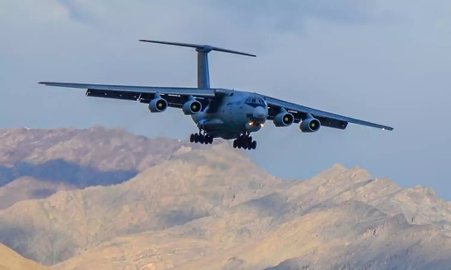 2.2 ലക്ഷം കോടിയുടെ പ്രതിരോധ ഇടപാടിന് അംഗീകാരം നൽകി കേന്ദ്രം