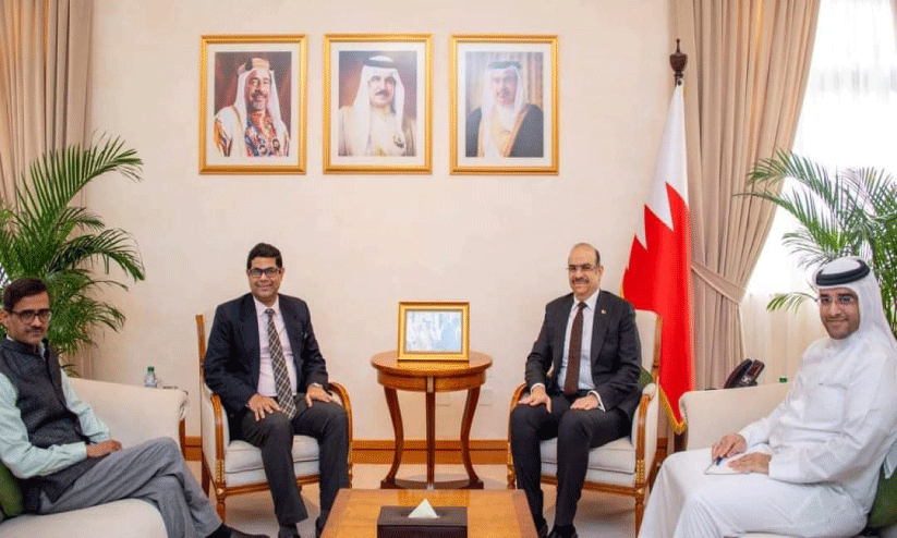 ഇന്ത്യൻ അംബാസഡർ നിയമകാര്യ മന്ത്രിയുമായി കൂടിക്കാഴ്ച നടത്തി ഇന്ത്യൻ അംബാസഡർ നിയമകാര്യ മന്ത്രിയുമായി കൂടിക്കാഴ്ച നടത്തി