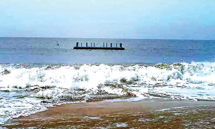 The rest of the floating bridge removed from the Chavakkad beach is in the sea. While tied up in Ankar