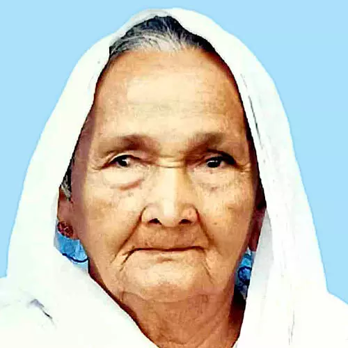 ഫാ​ത്തി​മ ബീ​വി