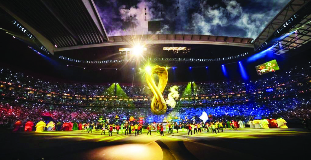 ലോകകപ്പ് ഉദ്ഘാടന രാവിന് ഗോൾഡൻ തിളക്കം