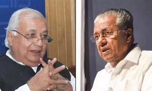 pinarayi arif muhammed khan 98u897786