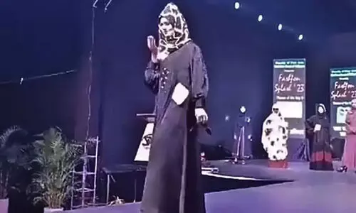 ബുർഖ ധരിച്ച് ക്യാറ്റ് വാക്ക്; സംഘാടകർ മാപ്പ് പറയണമെന്ന് ജംഇയ്യത്തുൽ ഉലമായെ ഹിന്ദ്