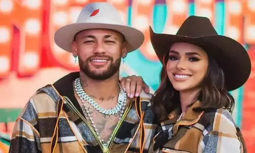 മോഡലുമായുള്ള ചാറ്റ് പുറത്ത്; സൂപ്പർതാരം നെയ്മറും പങ്കാളി ബ്രൂണ ബിയാൻകാർഡിയും വേർപിരിഞ്ഞു