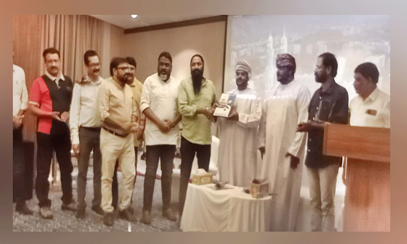 പ്രേം ​ന​സീ​ർ സു​ഹൃ​ത് സ​മി​തി​ക്ക്​ മ​സ്ക​ത്തി​ലും ചാ​പ്​​റ്റ​റാ​യി