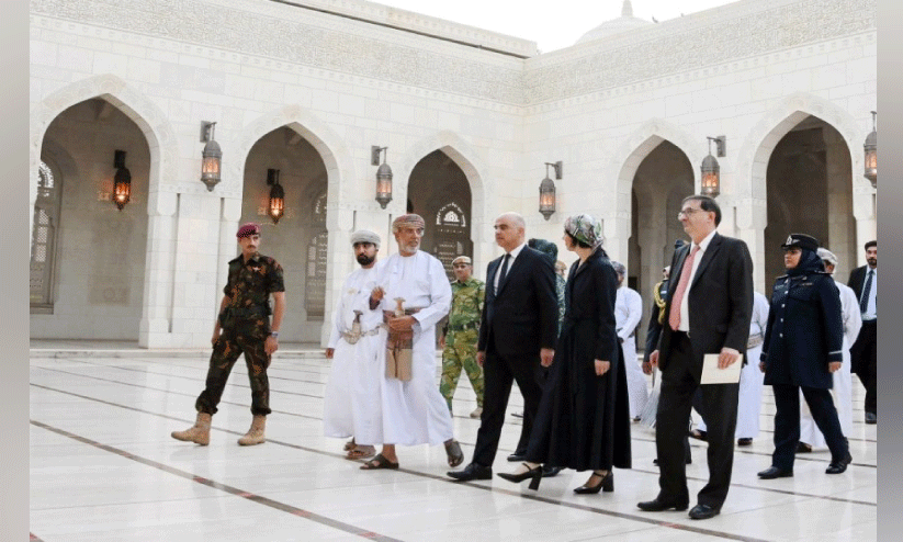 സ്വി​റ്റ്സ​ർ​ല​ൻ​ഡ്​ പ്ര​സി​ഡ​ന്‍റ്​ ഗ്രാ​ൻ​ഡ് മോ​സ്‌​ക്കും നാ​ഷ​ന​ൽ മ്യൂ​സി​യ​വും സ​ന്ദ​ർ​ശി​ച്ചു