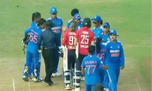 വനിത ഇം​ഗ്ല​ണ്ട് ‘എ’ ​ടീ​മി​നെ​തി​രെ: ഇ​ന്ത്യ ‘എ’ ​ക്ക് നാ​ല് വി​ക്ക​റ്റ് തോ​ൽ​വി