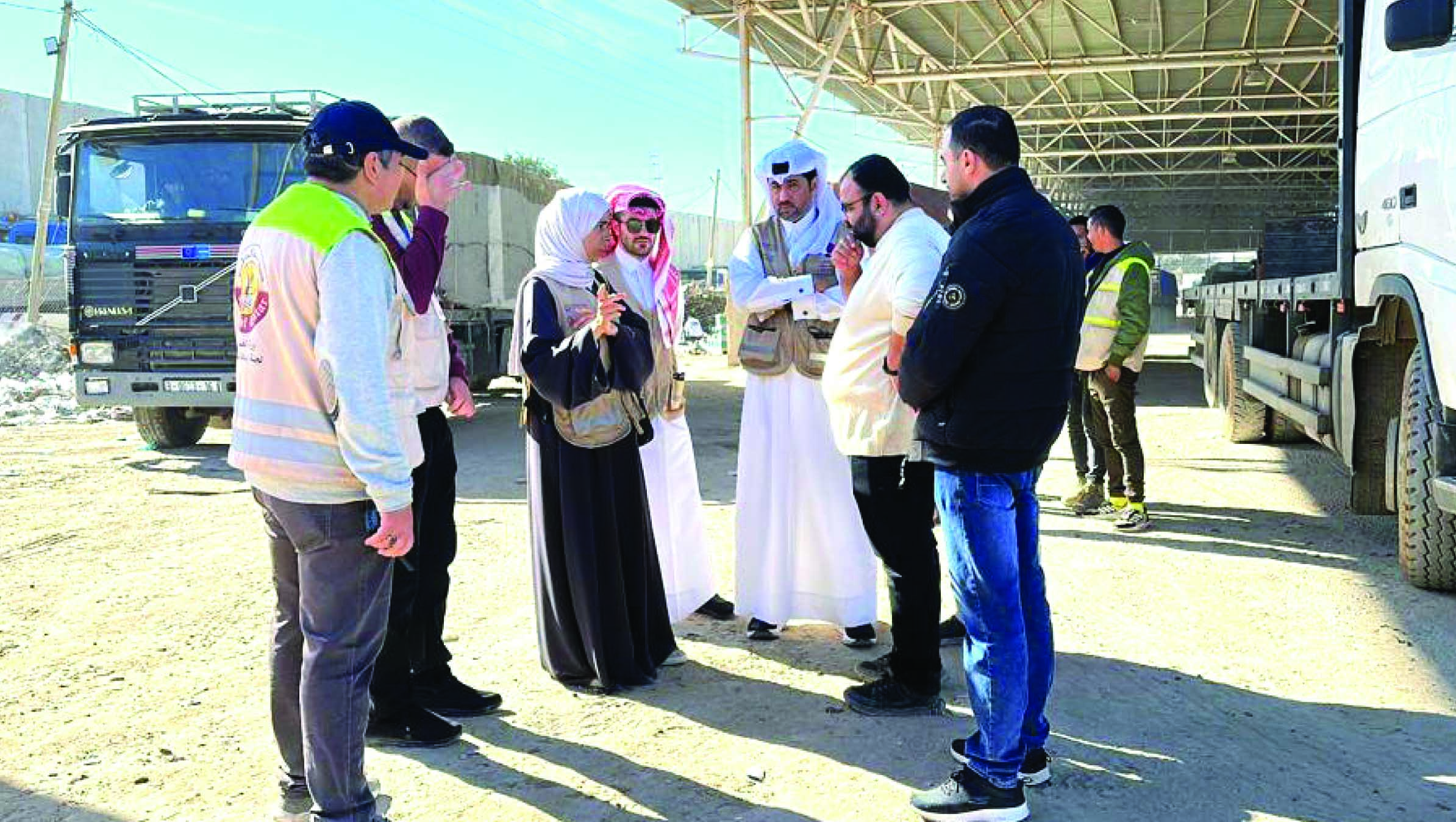 എ​ല്ലാം ന​ഷ്ട​മാ​യ​വ​ർ​ക്ക് സാ​ന്ത്വ​ന​മാ​യി മ​ന്ത്രി​യു​ടെ സ​ന്ദ​ർ​ശ​നം