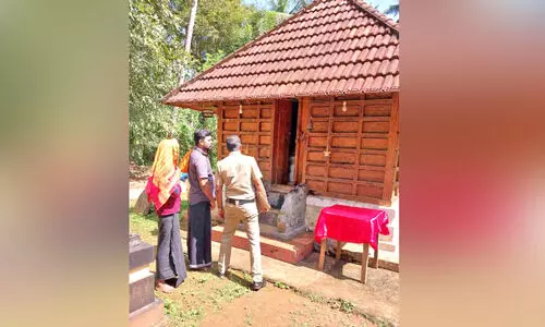 കപ്പുറം കുഞ്ഞോത്ത് ഭഗവതി ക്ഷേത്രത്തിൽ മോഷണം കപ്പുറം കുഞ്ഞോത്ത് ഭഗവതി ക്ഷേത്രത്തിൽ മോഷണം